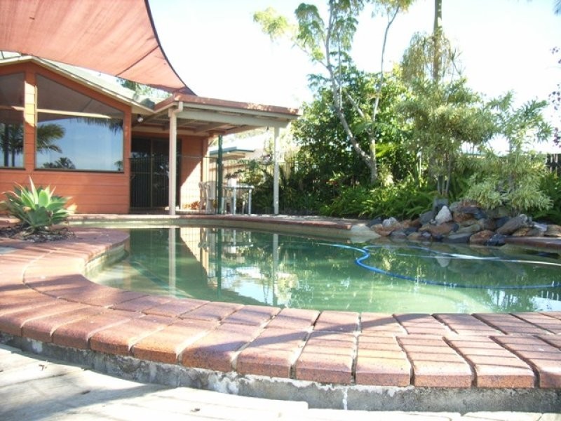 17 Cootamundra Drive, Mountain Creek QLD 4557
