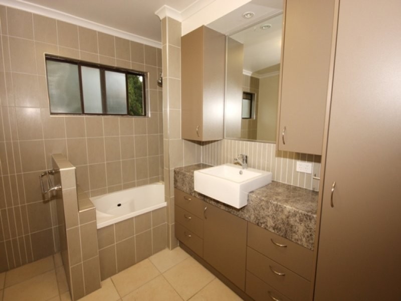 346 Main Road, Kuluin QLD 4558