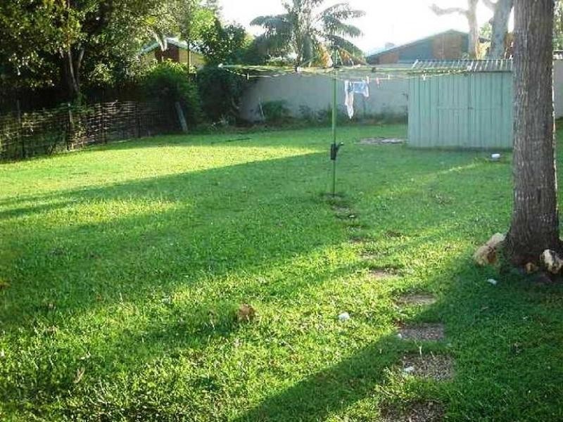 8 Norman Avenue, Maroochydore QLD 4558