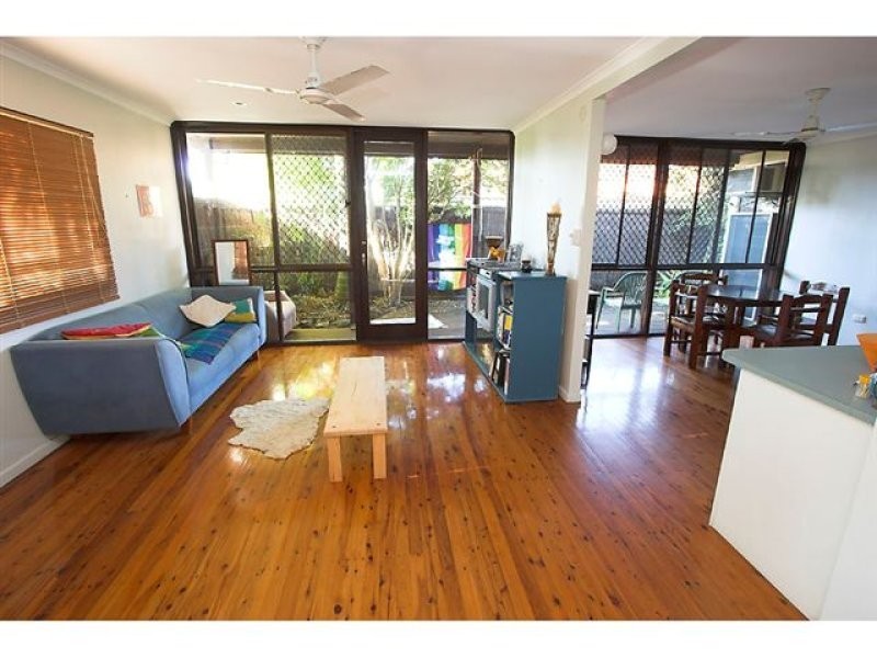 31 Warung Avenue, Maroochydore QLD 4558