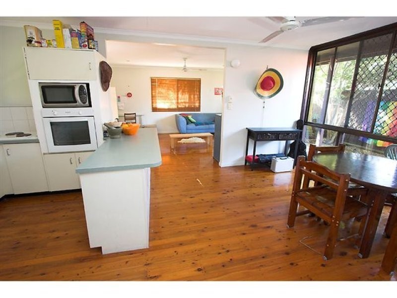 31 Warung Avenue, Maroochydore QLD 4558