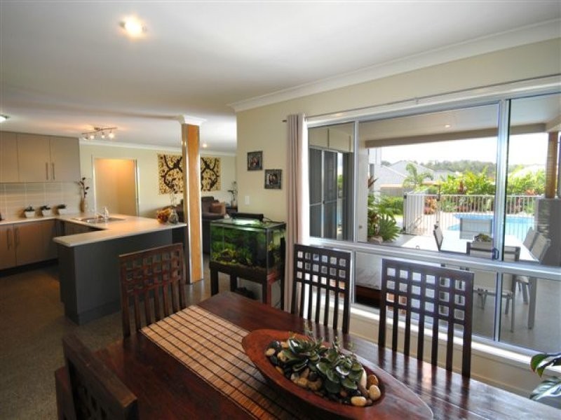 4 Cockatoo Street, Bli Bli QLD 4560