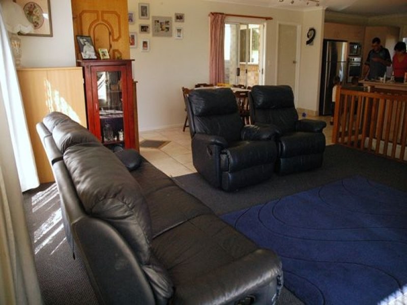 15 Renison Drive, Kuluin QLD 4558