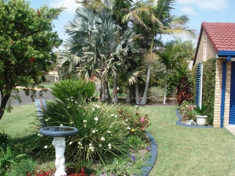 8 Sunpointe Street, Maroochydore QLD 4558