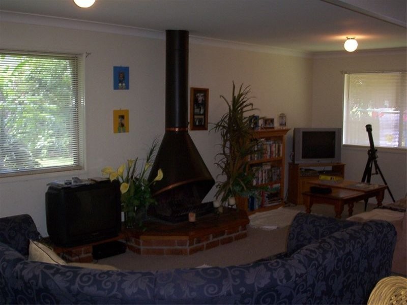 6 Burwood Court, Kuluin QLD 4558