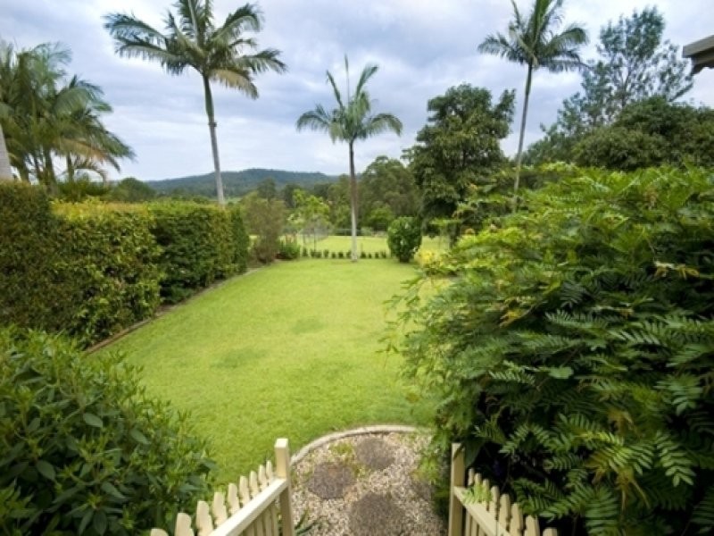 64 Upper Rosemount Road, Rosemount QLD 4560