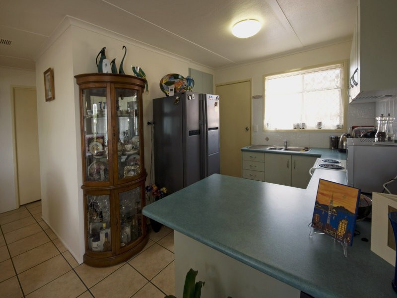 26 Broadwater Avenue, Maroochydore QLD 4558