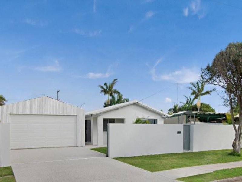 42 Balyata Street, Warana QLD 4575