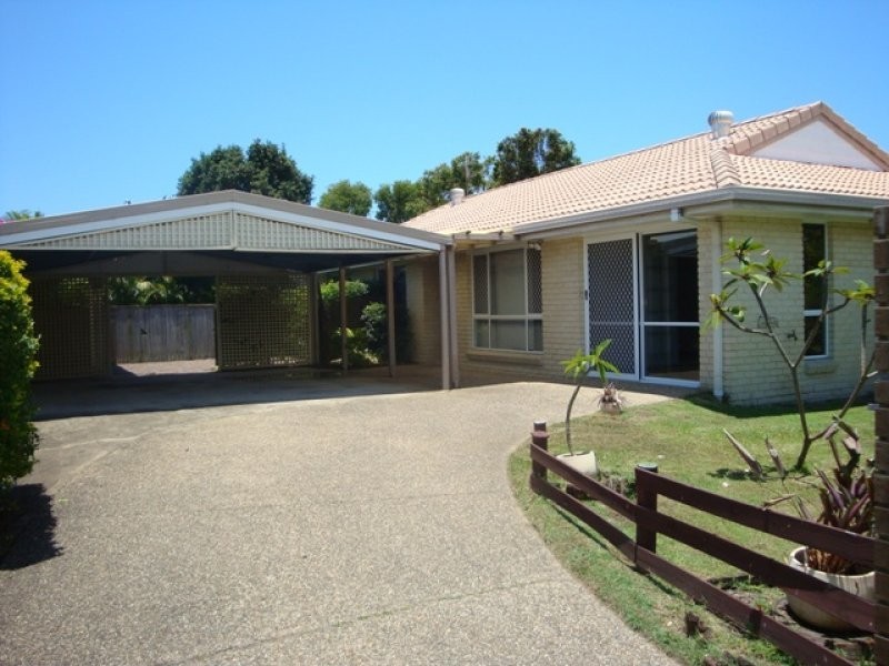 249 Nicklin Way, Warana QLD 4575