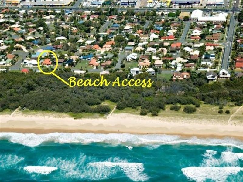 156 Oceanic Drive, Warana QLD 4575