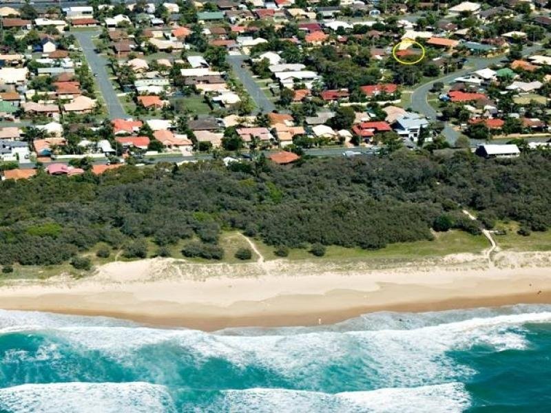 3 Bullando Street, Warana QLD 4575