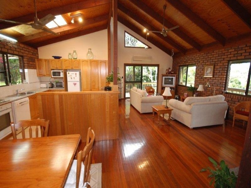 395 Upper Rosemount Road, Rosemount QLD 4560