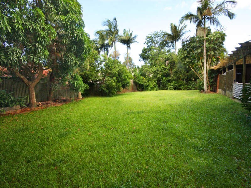 6 Burwood Court, Kuluin QLD 4558