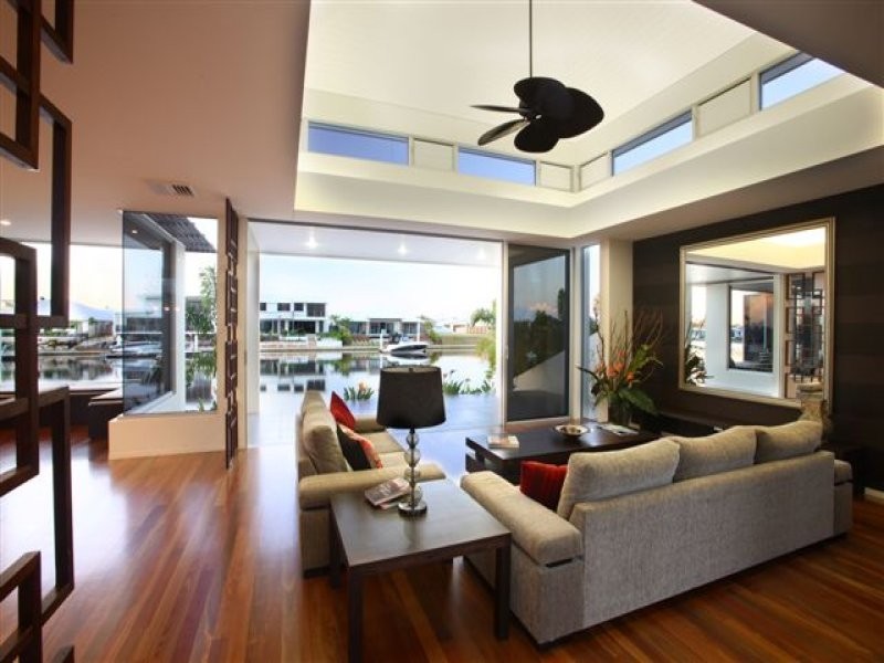 8 Columba Place, Pelican Waters QLD 4551