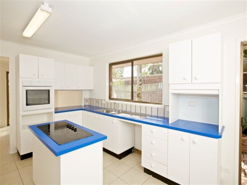 5 Neelong Court, Warana QLD 4575