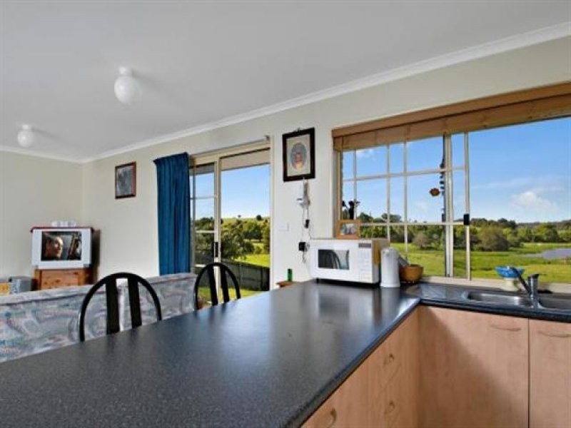 17 Yvonne Street, Highworth QLD 4560