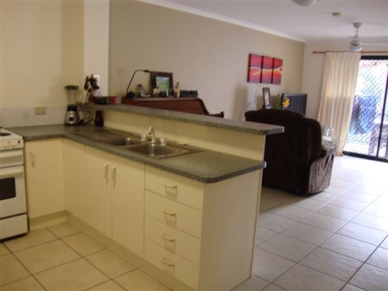 10/7 Denna Street, Maroochydore QLD 4558