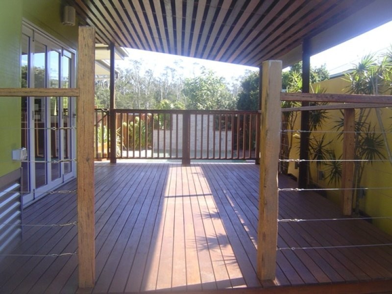 22 North Beach Place, Mudjimba QLD 4564