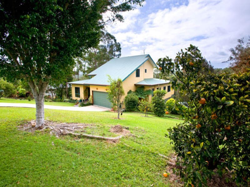 15 Highlands Hill Road, Maroochy River QLD 4561