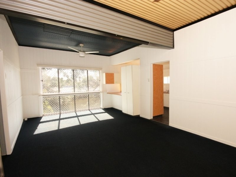 8 Blanck Street, Maroochydore QLD 4558