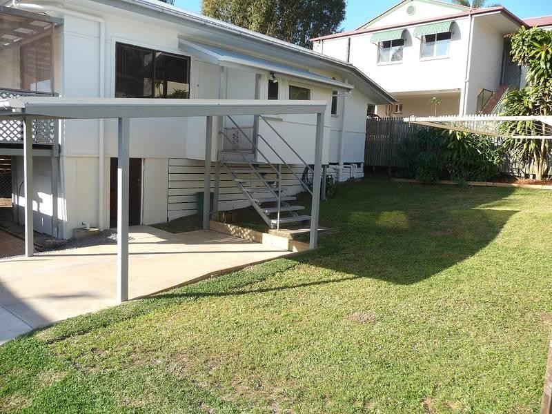 9 Vernon Street, Nambour QLD 4560