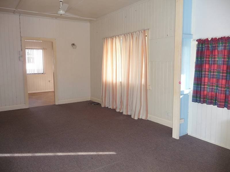 9 Vernon Street, Nambour QLD 4560