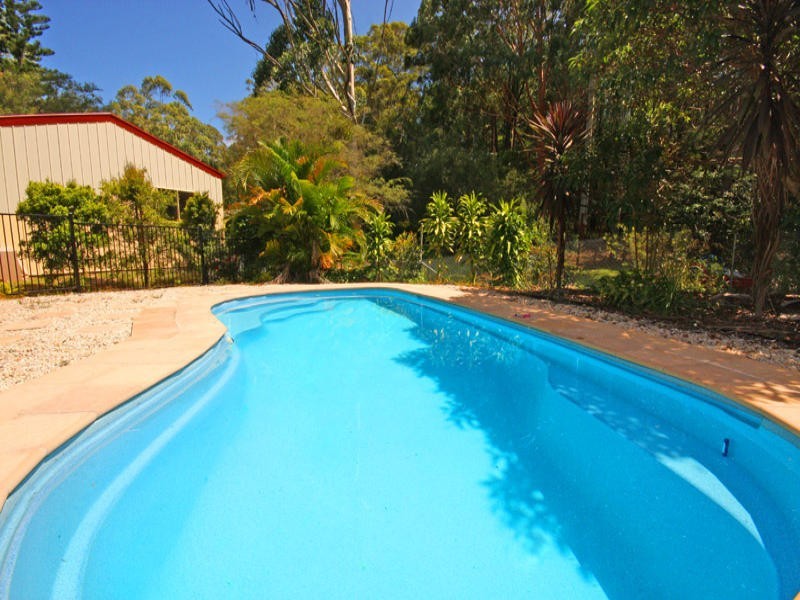 16 Preston Road, Diddillibah QLD 4559