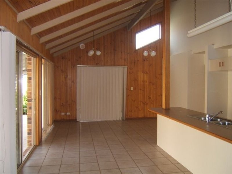 5 Iris Place, Bokarina QLD 4575