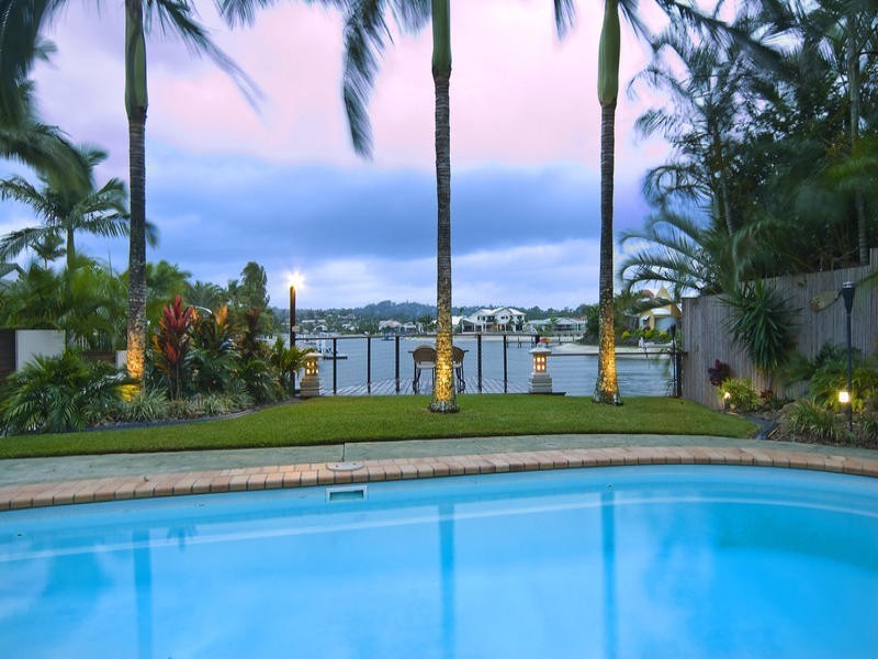 4 Maroochy Waters DR, Maroochydore QLD 4558