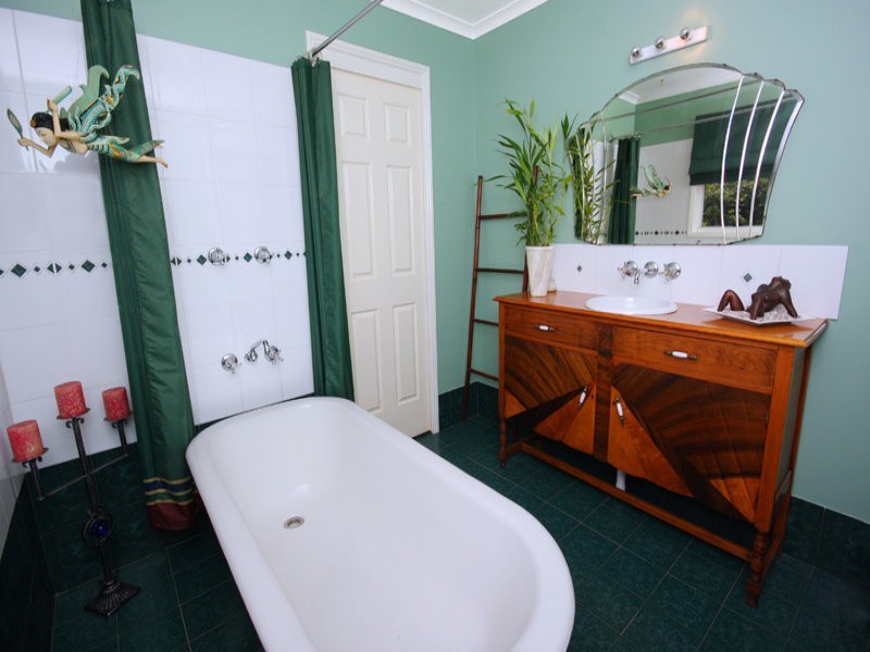 4 St. Ives Terrace, Buderim QLD 4556