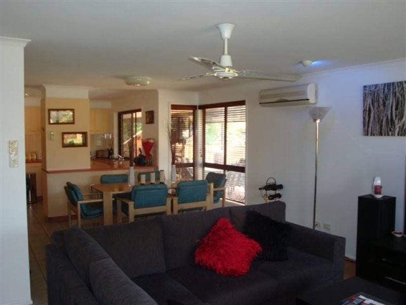 6 Forest Ct, Aroona QLD 4551