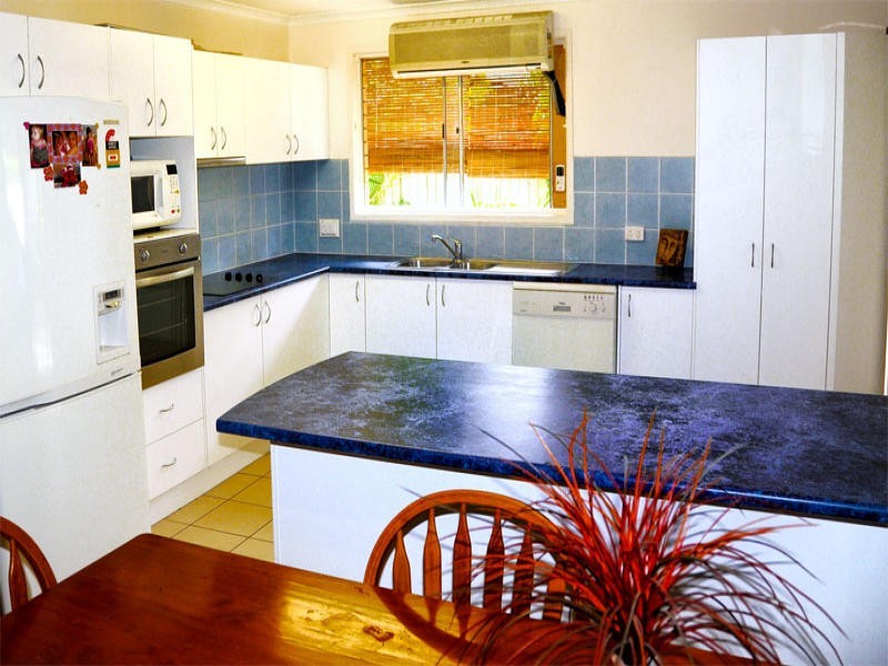 619 Nicklin Way, Wurtulla QLD 4575