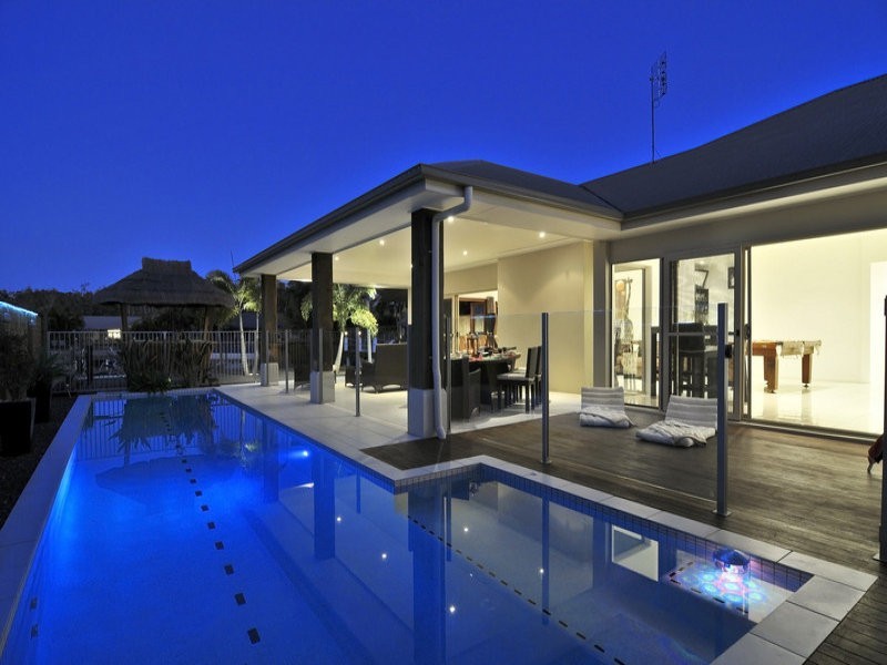 102 Maroochy Waters Drive, Maroochydore QLD 4558