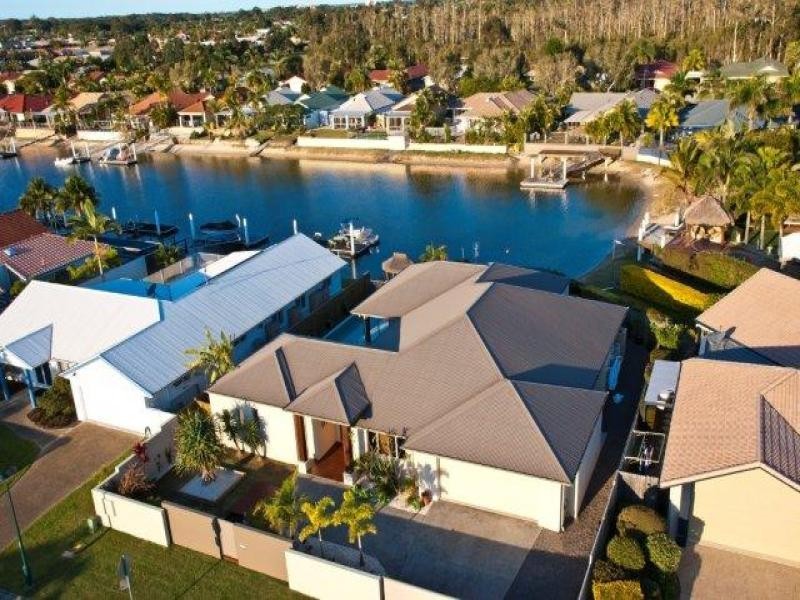 102 Maroochy Waters Drive, Maroochydore QLD 4558
