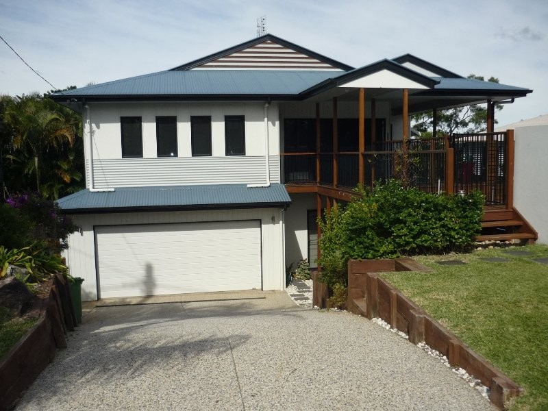 13 Kawana Street, Alexandra Headland QLD 4572