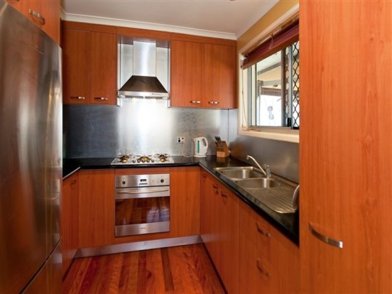 1 Parari Street, Warana QLD 4575
