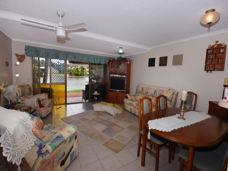 9/2 Broadmeadows Road, Maroochydore QLD 4558