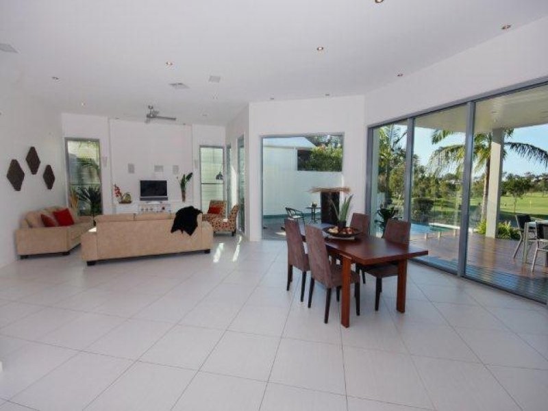 52 Longwood Drive, Peregian Springs QLD 4573