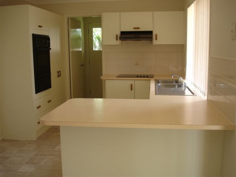 18 Bellara Drive, Currimundi QLD 4551