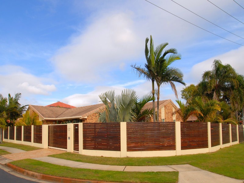 43 Kookaburra Crescent, Bokarina QLD 4575