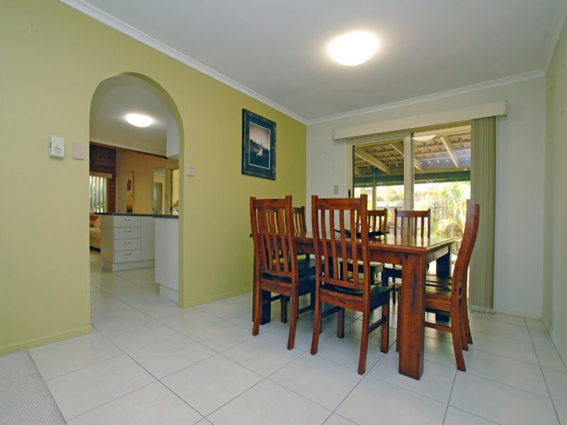 43 Kookaburra Crescent, Bokarina QLD 4575