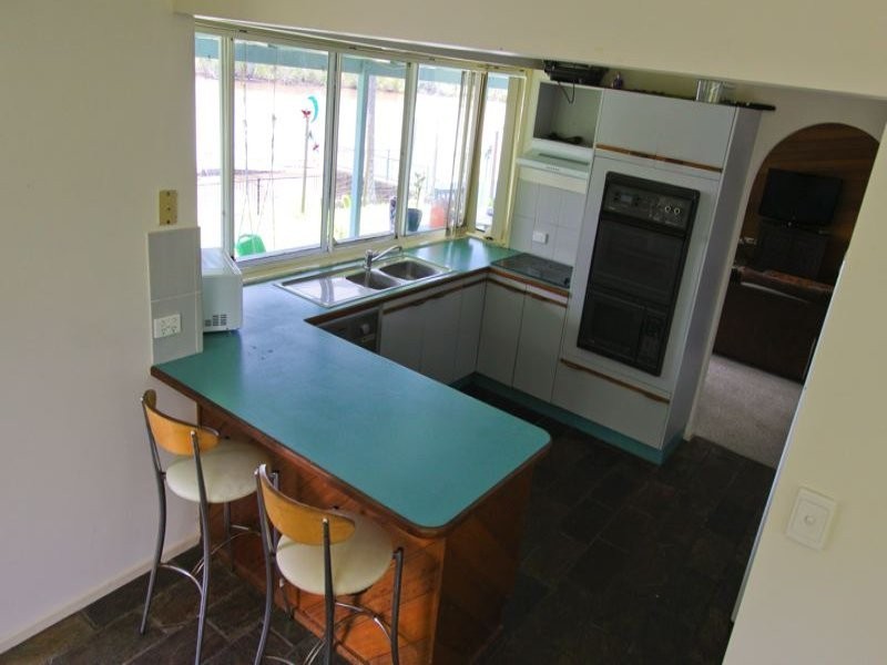 5 Karloo Court, Mountain Creek QLD 4557