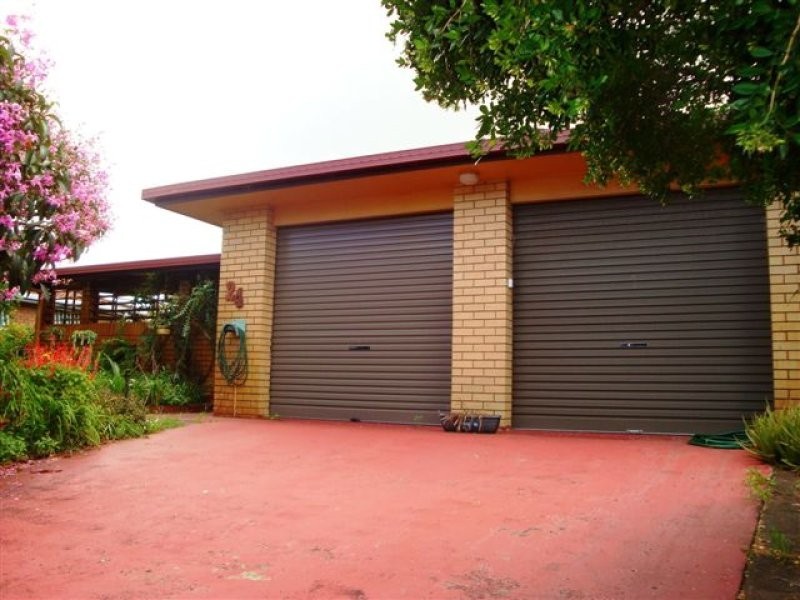 24 Minkara Street, Warana QLD 4575