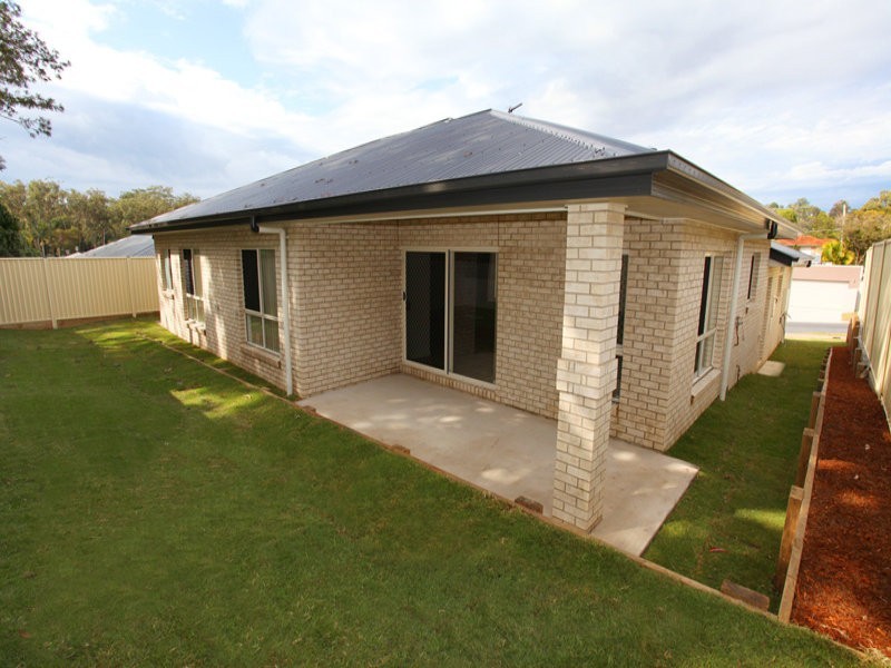 18 Crows Ash Place, Kuluin QLD 4558