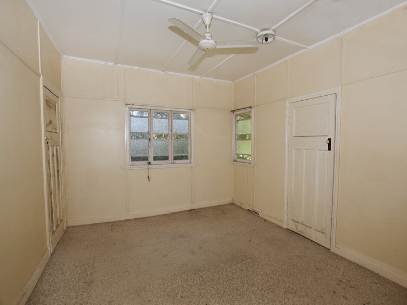 89 Coronation Avenue, Nambour QLD 4560