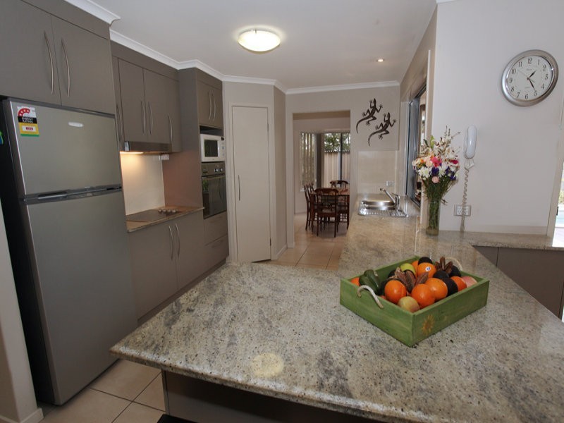19 Harris Drive, Palmwoods QLD 4555