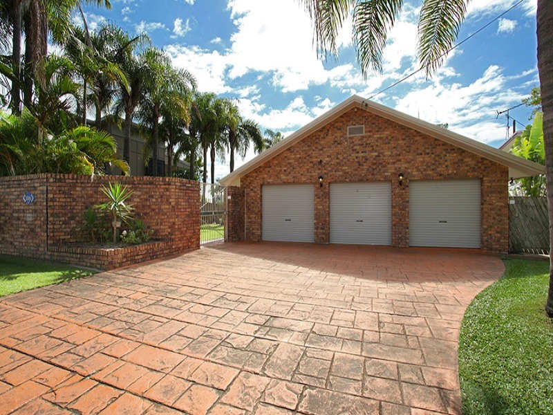 106 Mooloolaba Road, Alexandra Headland QLD 4572