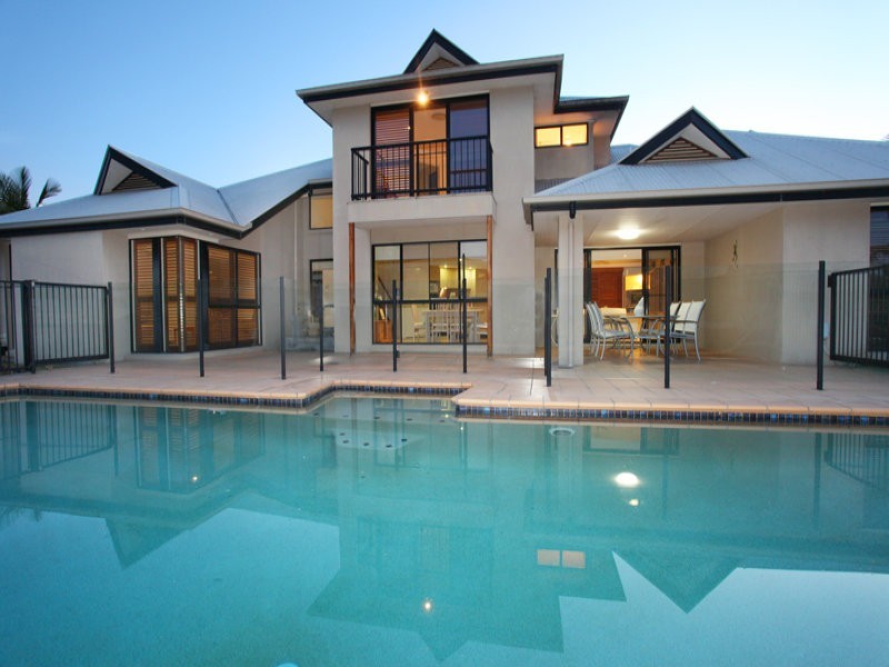 5 Mizzen Place, Twin Waters QLD 4564