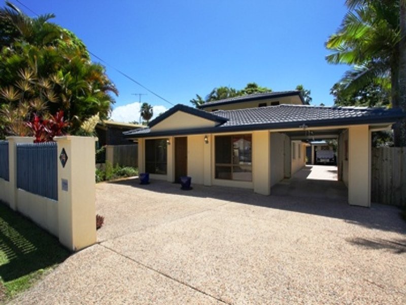 74 Okinja Road, Alexandra Headland QLD 4572