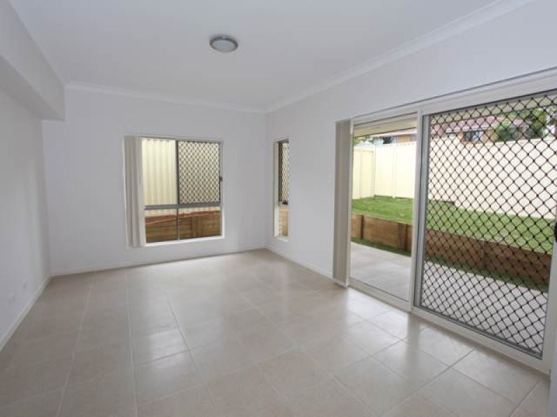 18 Crows Ash Place, Kuluin QLD 4558